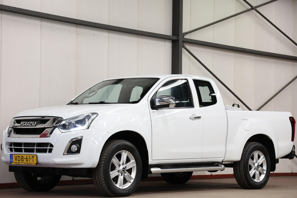 Isuzu D-max 1.9 Extended Cab AUTOMAAT 3500KG TREKHAAK EURO 6 - voertuig 53491813
