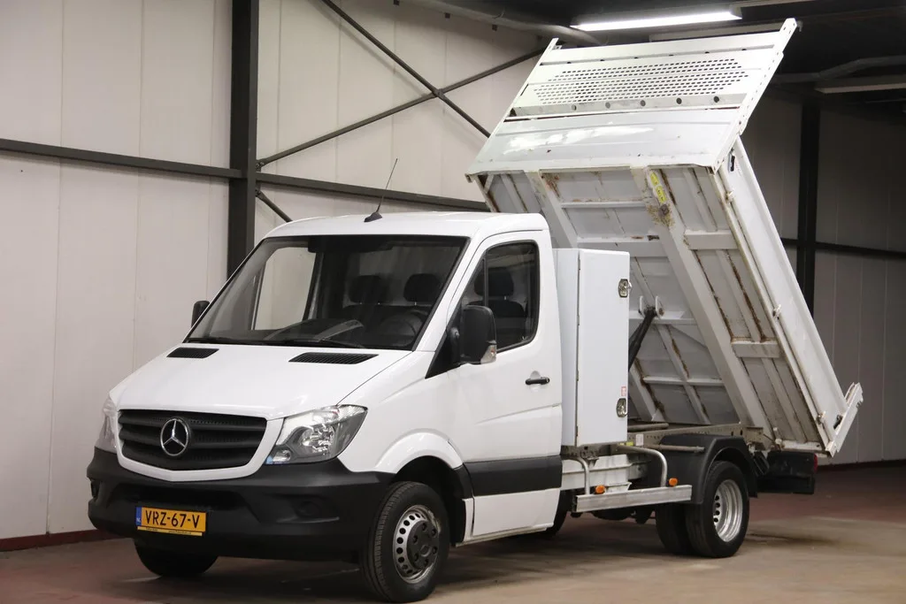 Mercedes-Benz Sprinter 514 CDI KIPPER met Kist 3500KG TREKVERMOGEN EURO 6