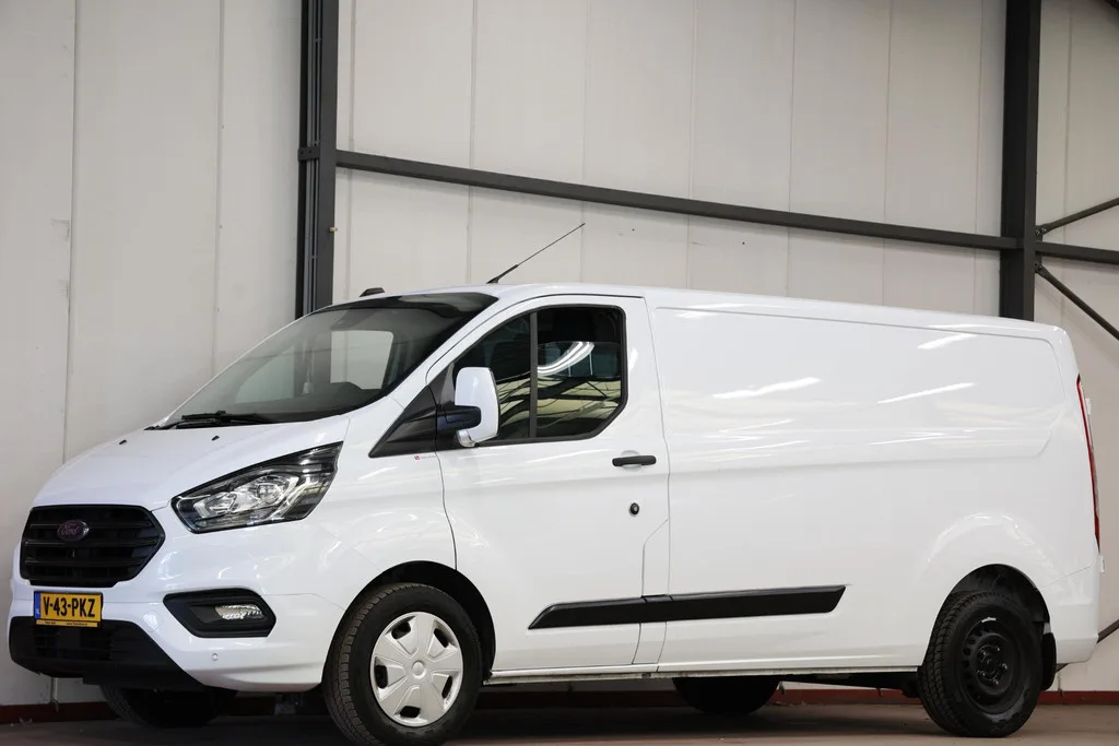 Ford Transit Custom 2.0 TDCI L2H1 AUTOMAAT
